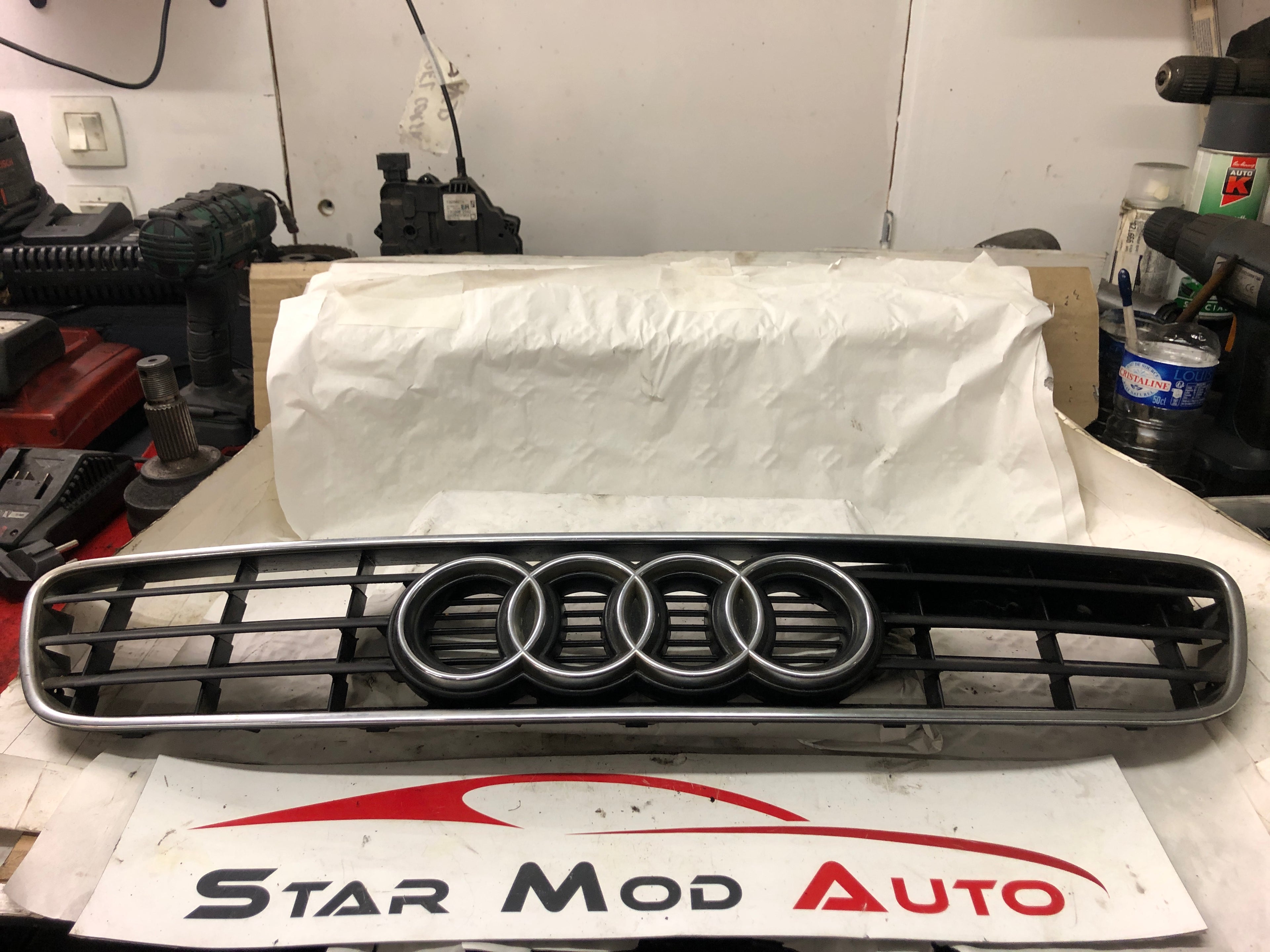 calandre avant Audi a3 8l année 2003