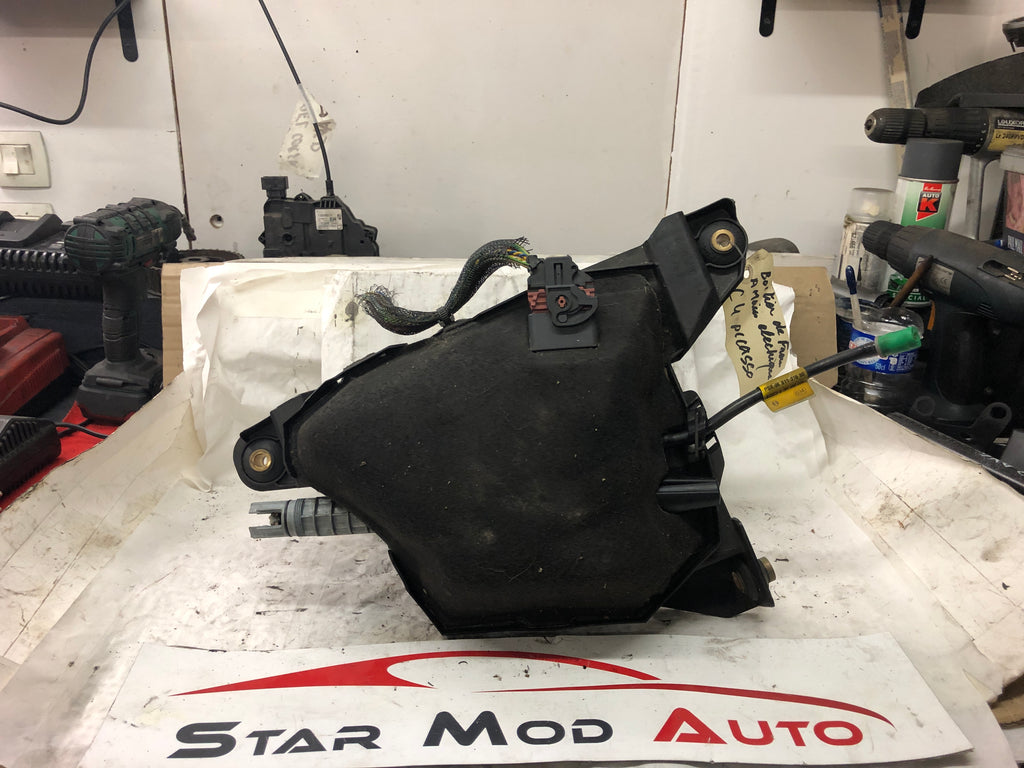 moteur de frein a main électrique Citroën c4 Picasso  année 2007