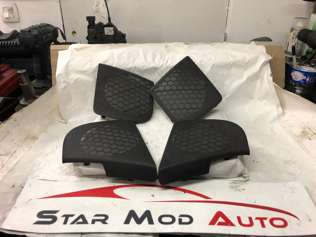 grille couvercle haut parleur Audi a3 8p 5 porte année 2006