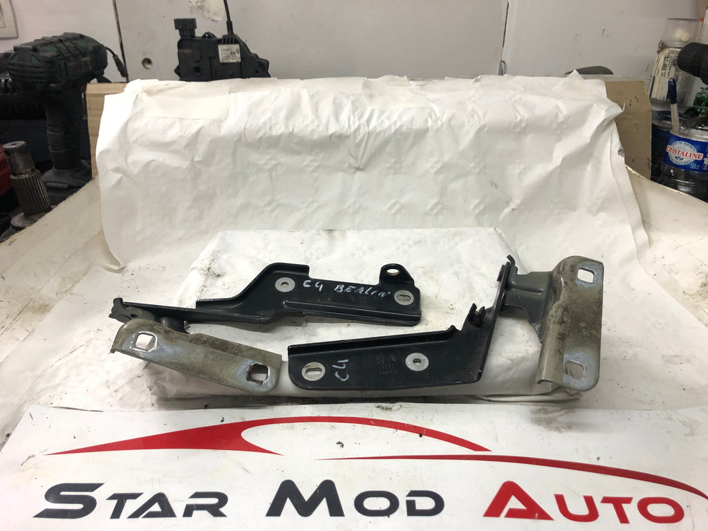 charnière de capot Citroën c4 berline 1.6 hdi année 2006