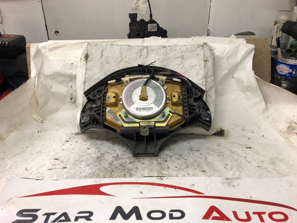 airbag conducteur chrysler voyager réf CBL KXT 3 ARJ