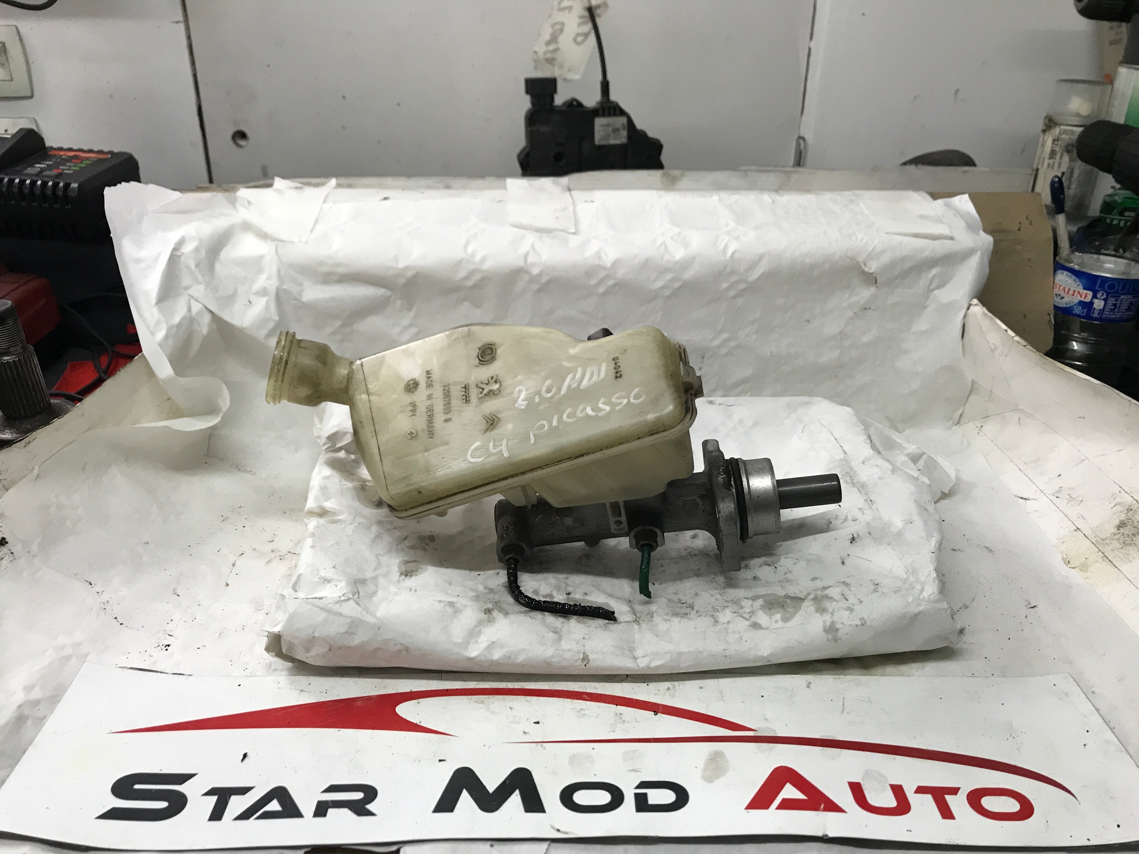maitre cylindre de frein Citroën c4 Picasso 2.0 hdi année 2008