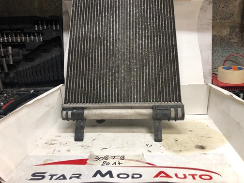 radiateur de climatisation Peugeot 308 t9 1.6 e hdi  année 2017