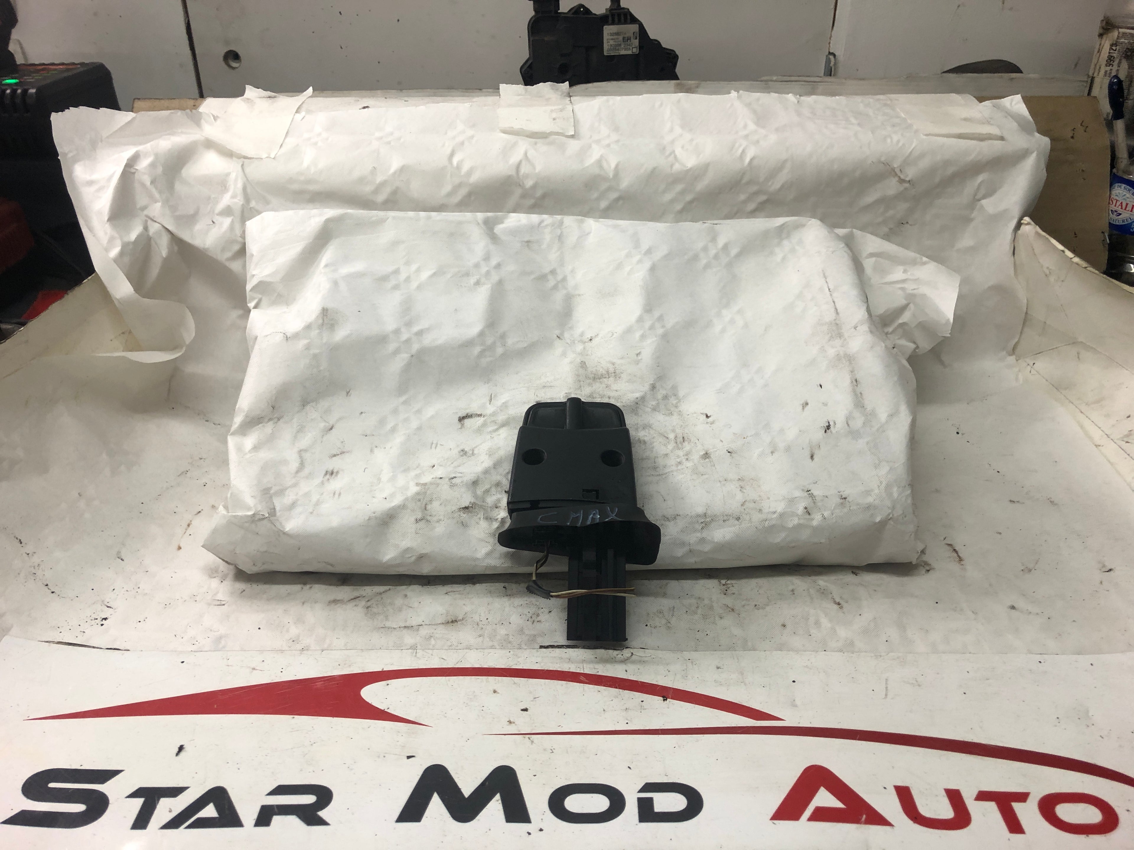 commande auto radio Ford c max 1.6 tdci année 2006