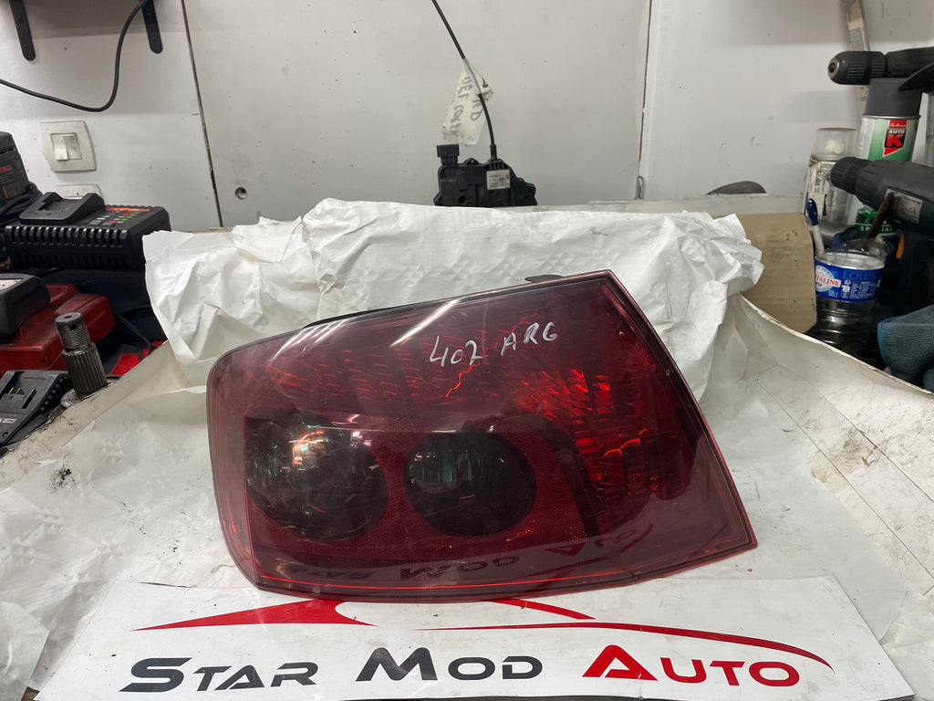 feux arrière gauche arrière droit Peugeot 407 phase 1 année 2005