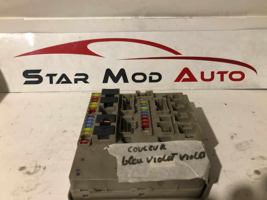 boitier fusible uch Renault 1.5 dci