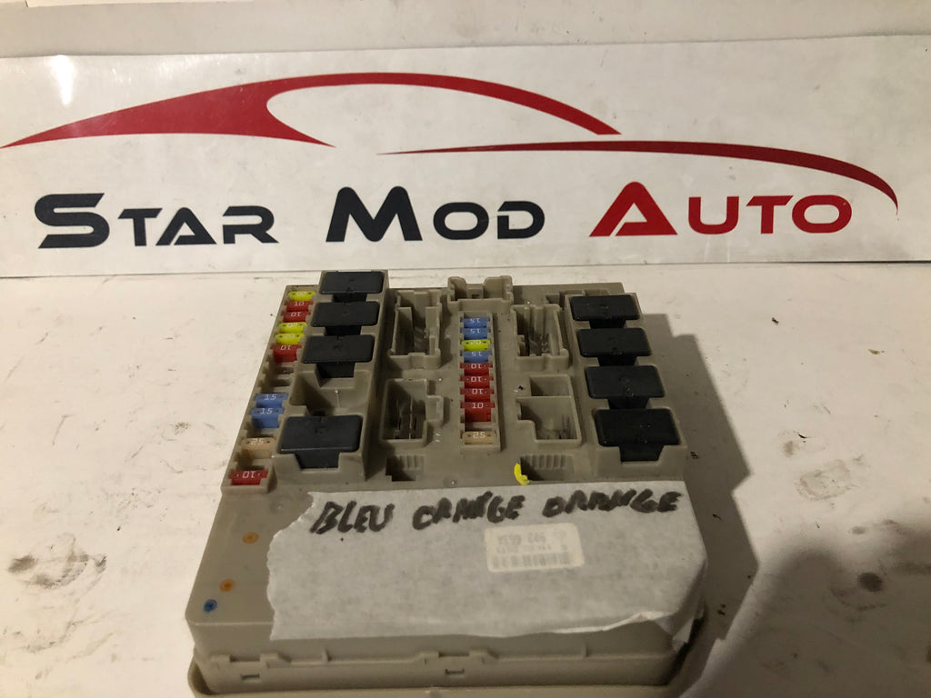 boitier fusible uch Renault 1.5 dci