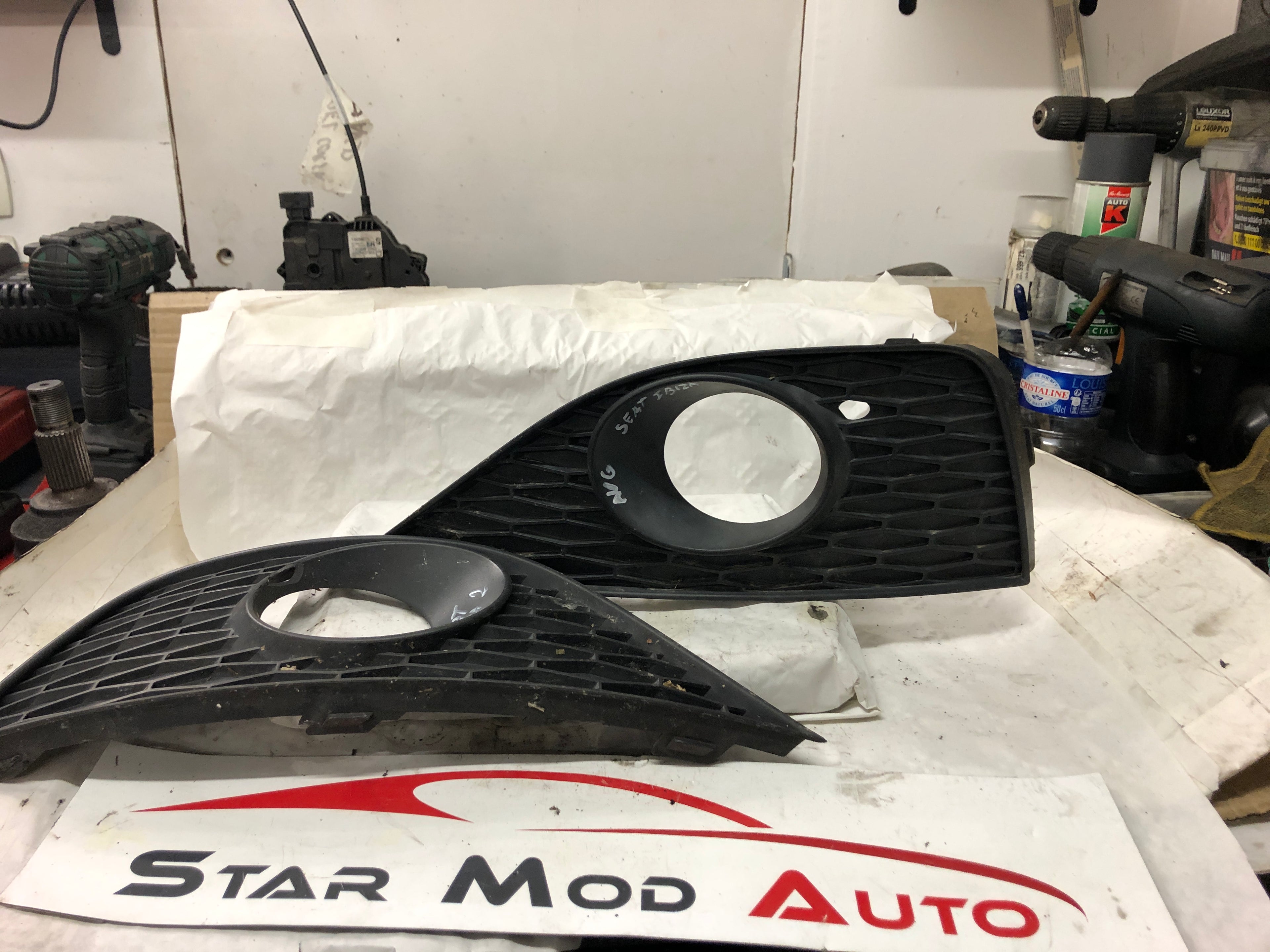 cache antibrouillard avant gauche avant droit Seat Ibiza année 2012