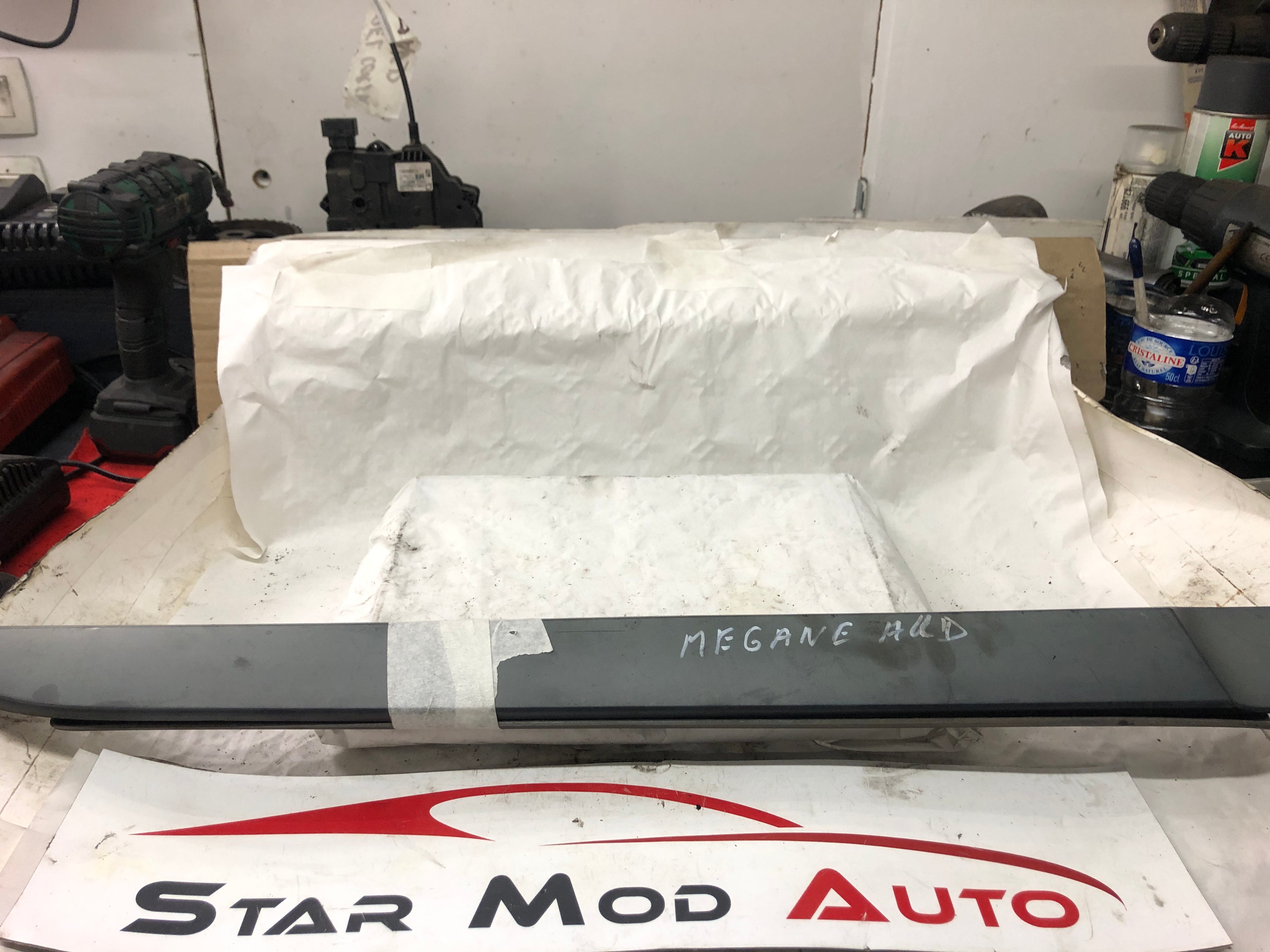 baguette de porte arrière gauche arrière  droit Renault Megane 2 année 2006 5 portes