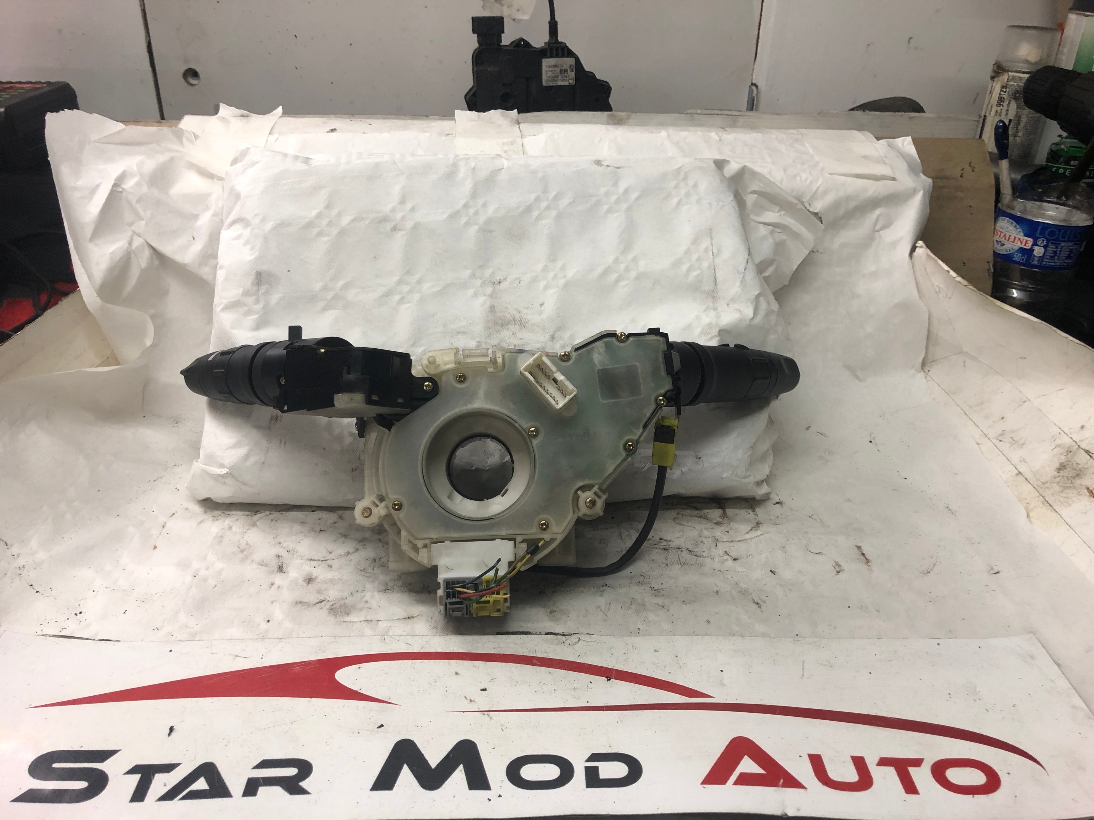 commodo com 2000 Nissan Micra Mk 12 1.5 dci année 2005 réf 25560AK718