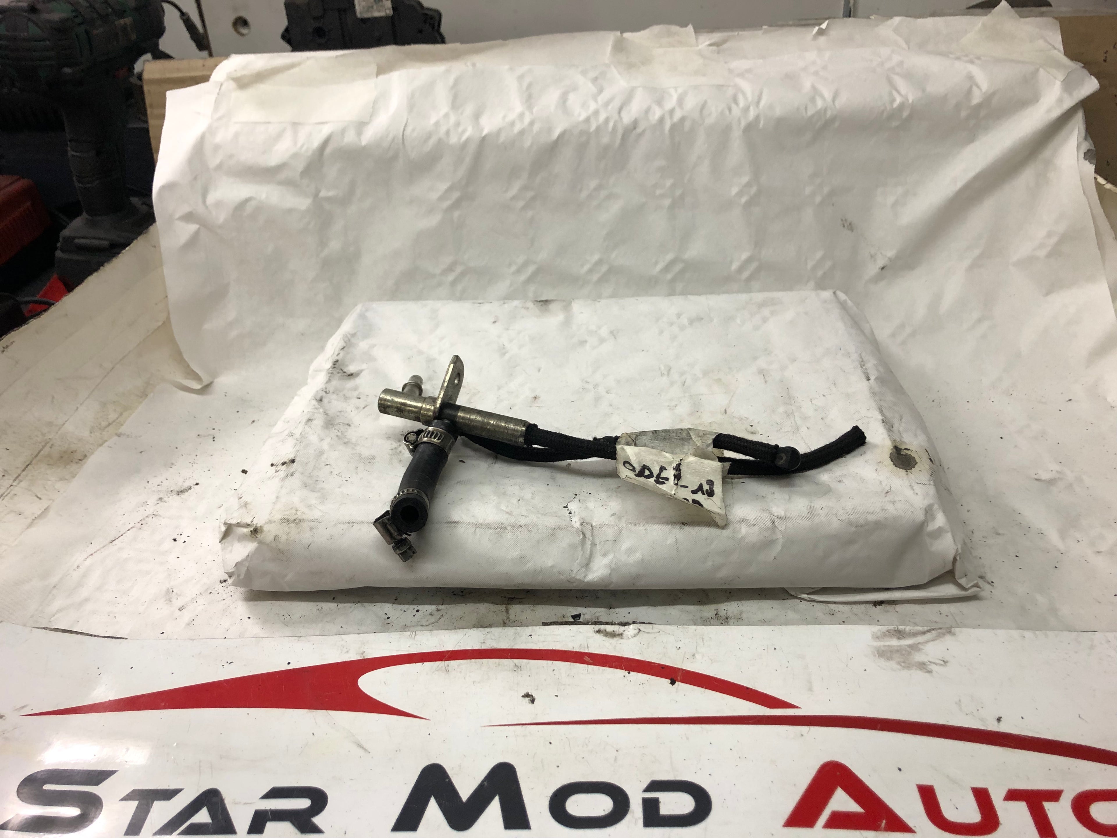 durit d alimentation de gasoil Opel corsa d 1.3 cdti  année 2007