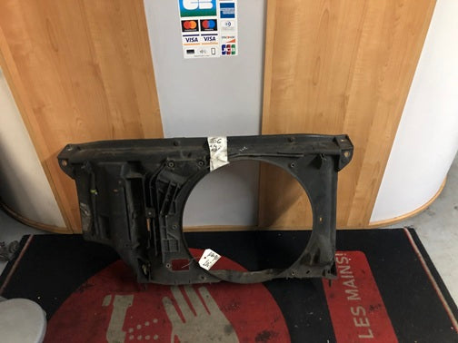 cadre support radiateur Peugeot 206 1.4 hdi année 2003