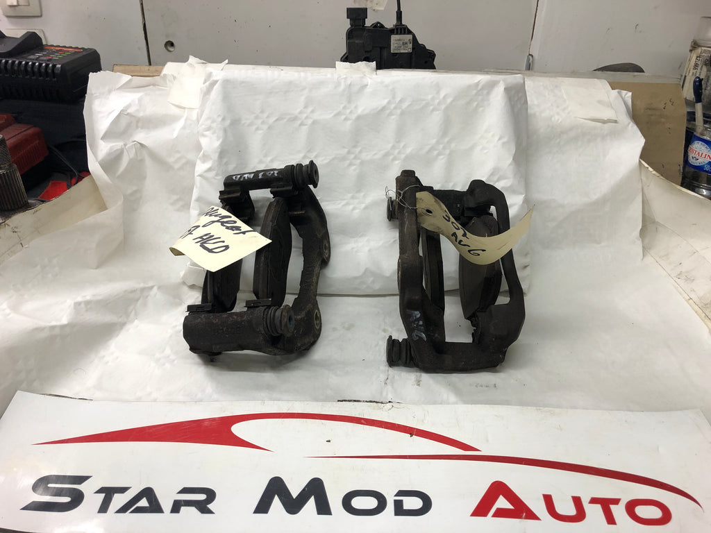 support étrier de frein avant gauche et droit Peugeot 307 1.6 hdi année 2006