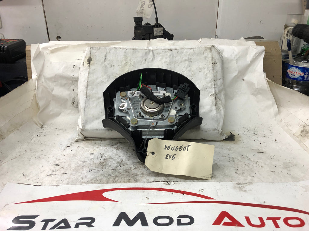airbag conducteur Peugeot 206 année 2005