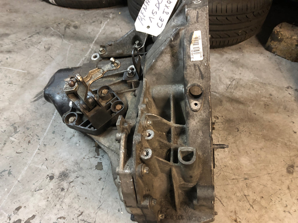 boite de vitesse Renault 1.5 dci 5 rapport  réf CE JXQ K4