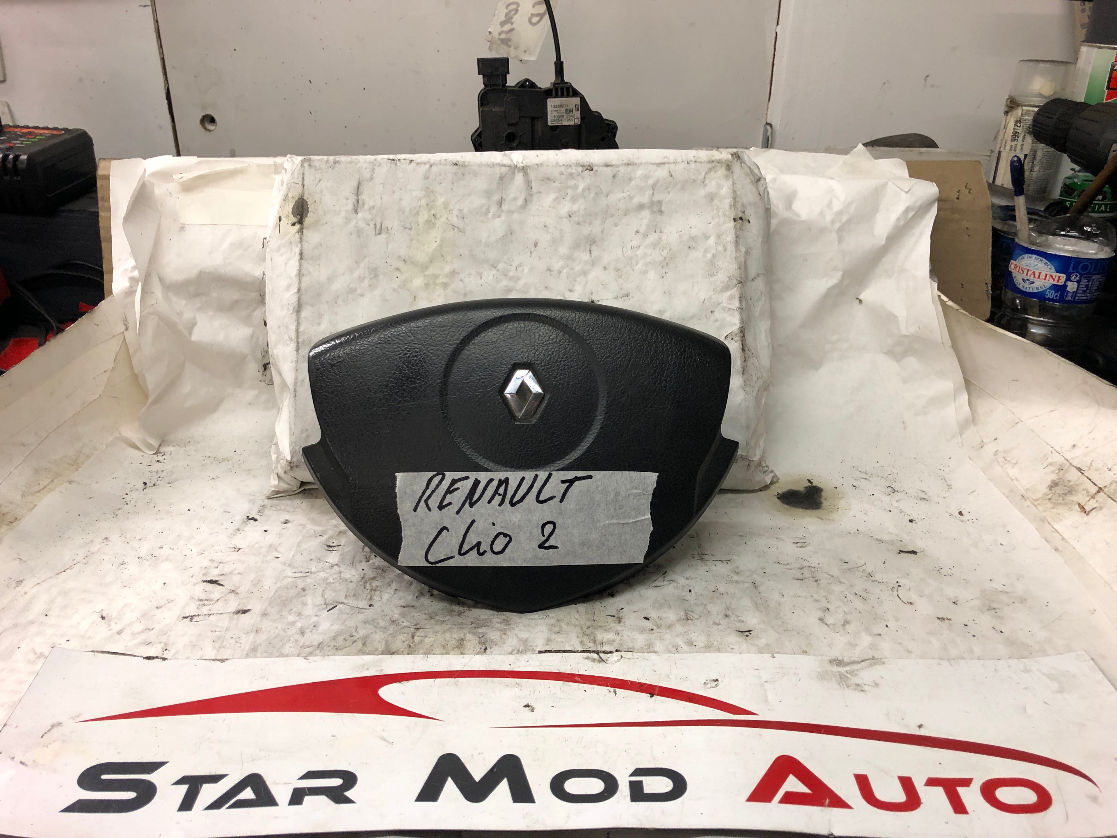 airbag conducteur Renault Clio 2 phase 2 année 2005 réf 8200616025