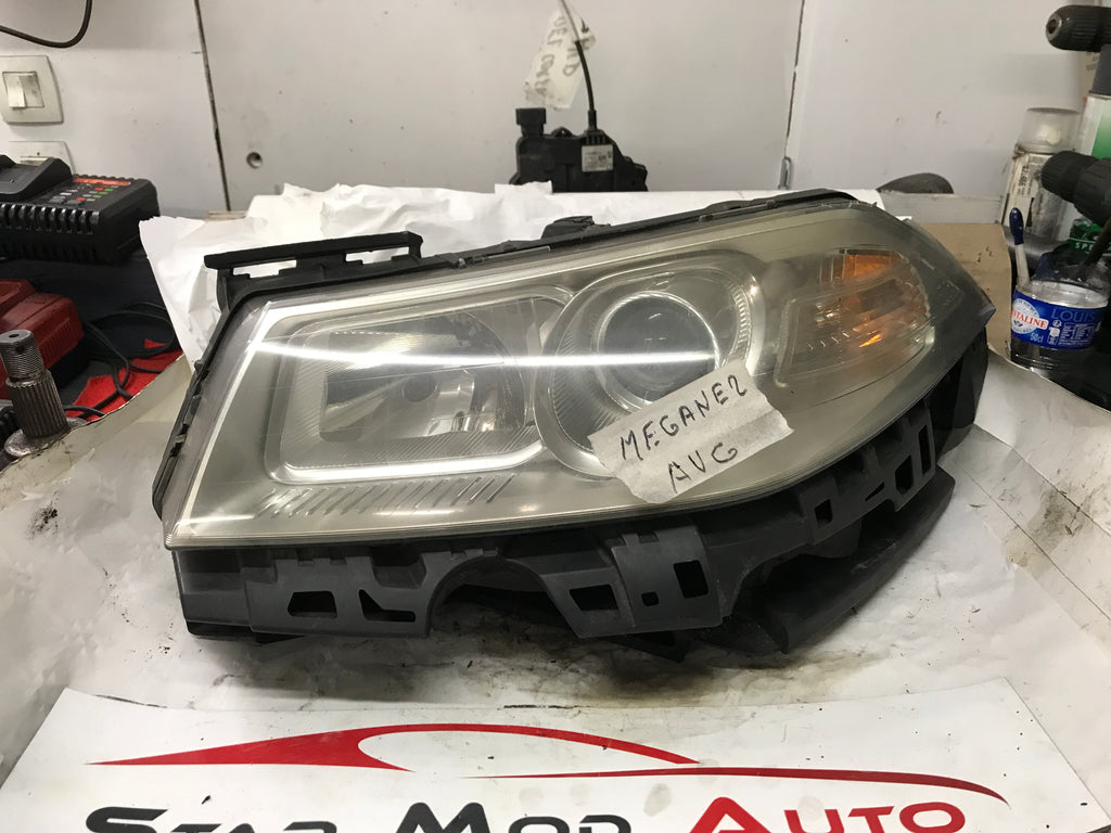 phare avant gauche Renault Megane 2 phase 2 année 2008