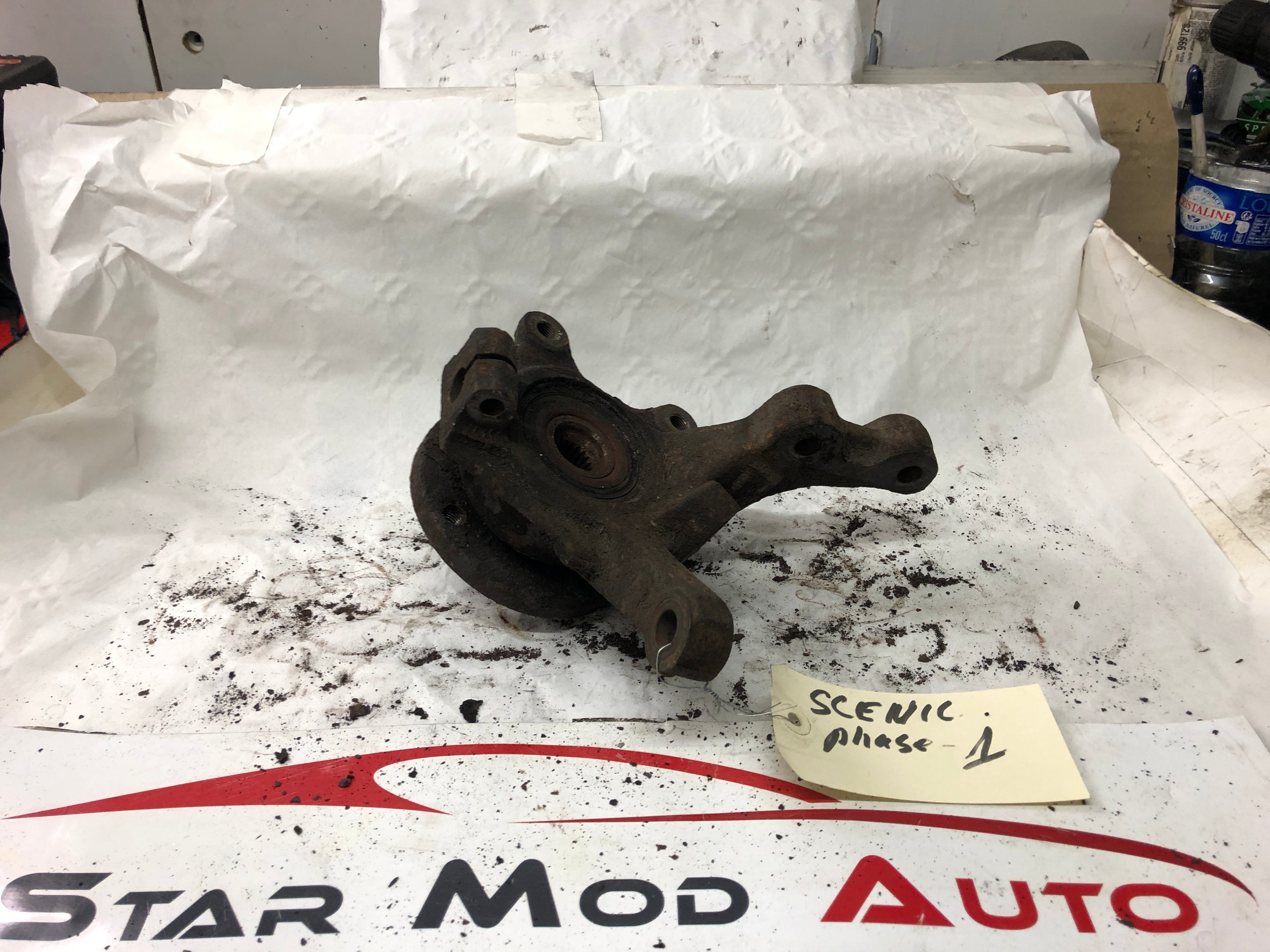 moyeu de roue avant gauche et droit Renault Megane Scénic 1 année 2001