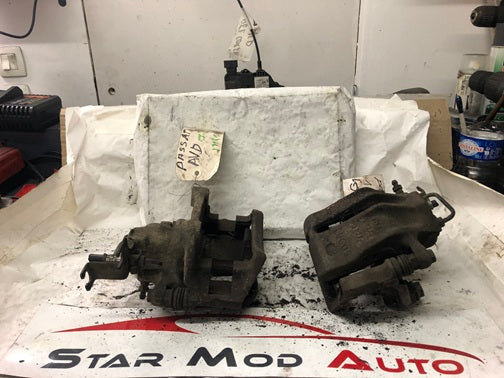 étrier de frein avant gauche et droit Volkswagen passât 1.8 essence année 2005