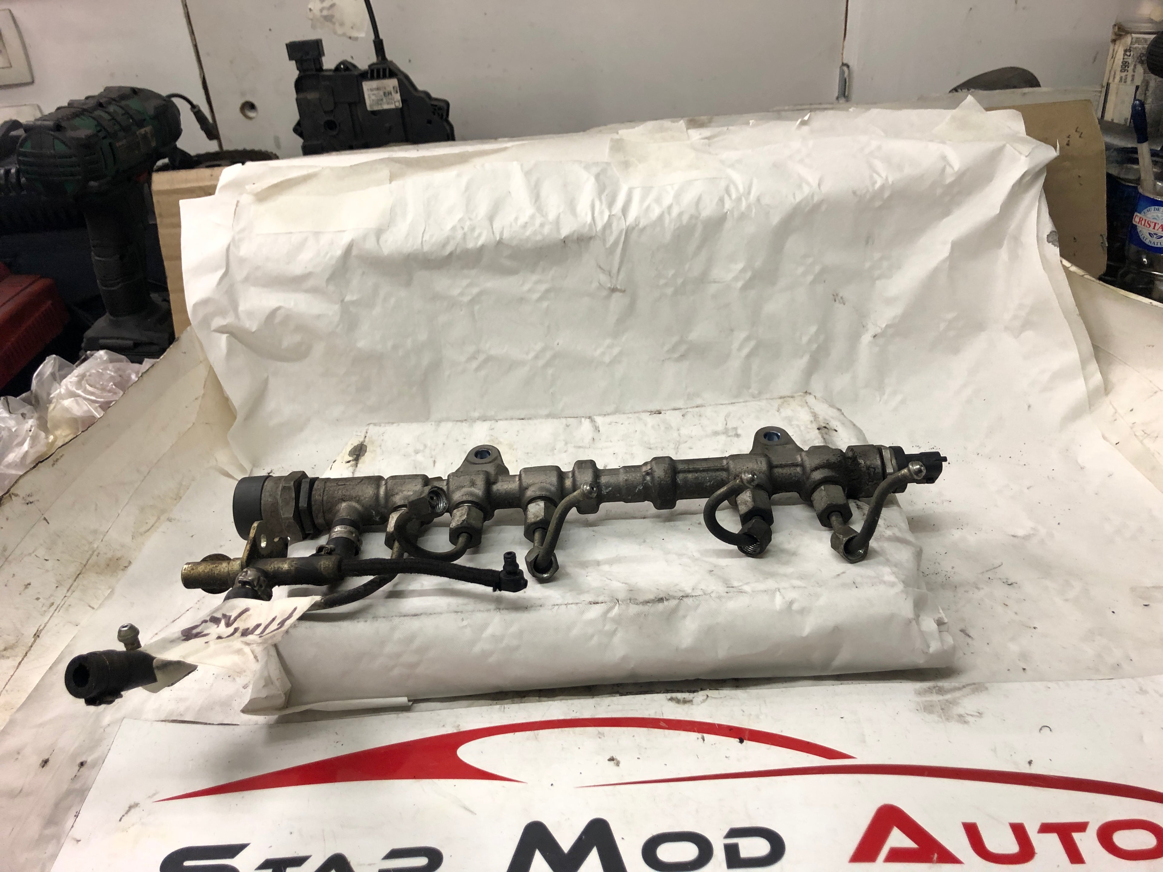 rampe injection fiat grand Punto 1.3 diesel année 2008
